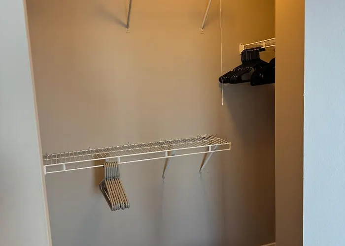 Location! Walkable! King Bed! Incredible Views! Apartamento *